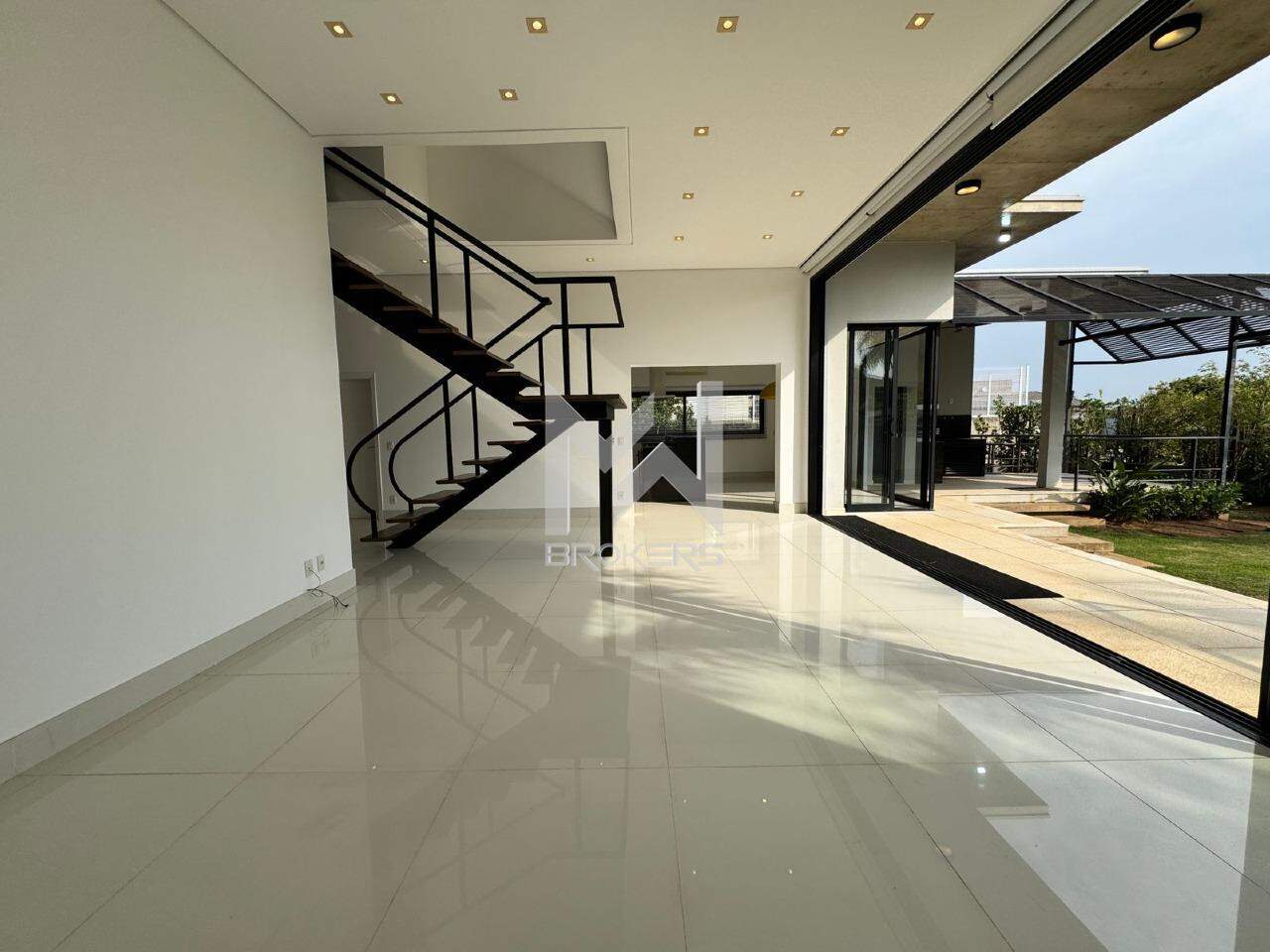 Casa em Condomínio à venda no Pinheirinho: sala