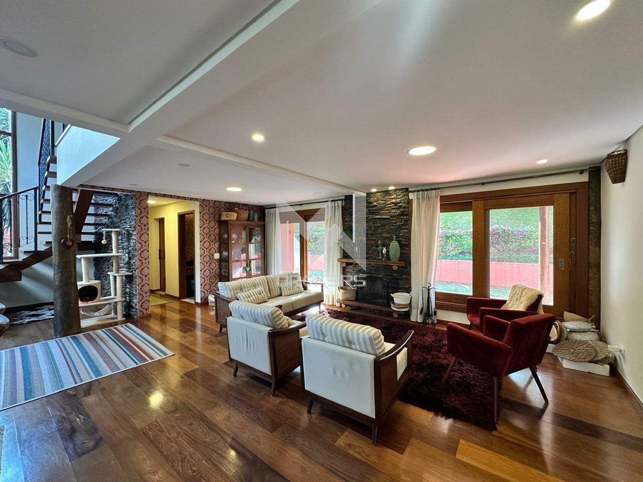 Casa em Condomínio à venda no Caixa D´água: 