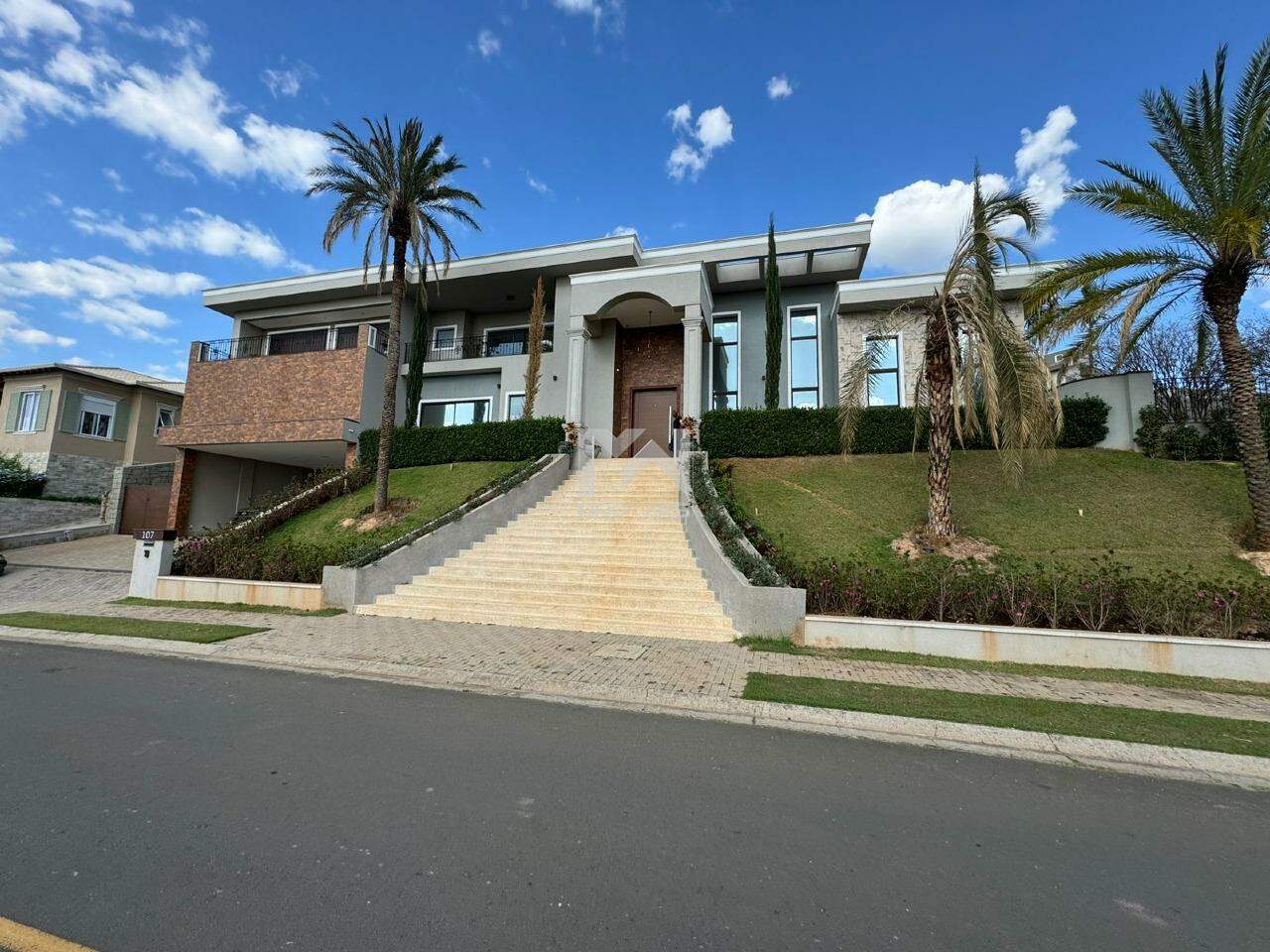 Casa em Condomínio para aluguel no Condomínio Campo de Toscana: fachada