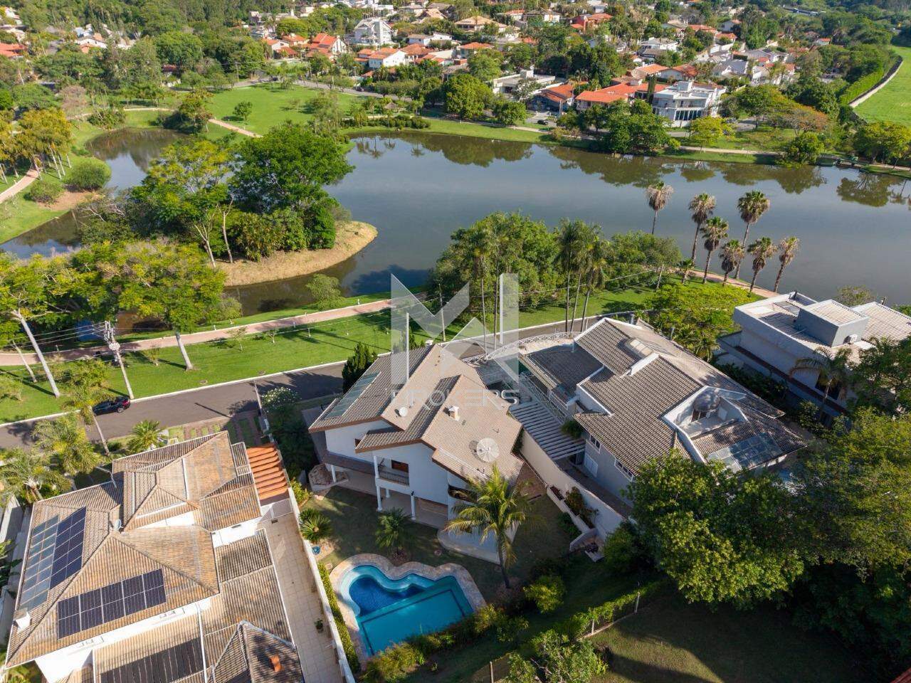 Casa em Condomínio para aluguel no Condomínio Marambaia: aérea