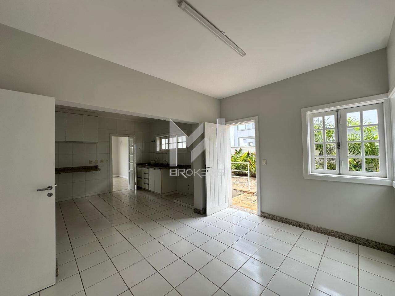 Casa em Condomínio para aluguel no Marambaia: 