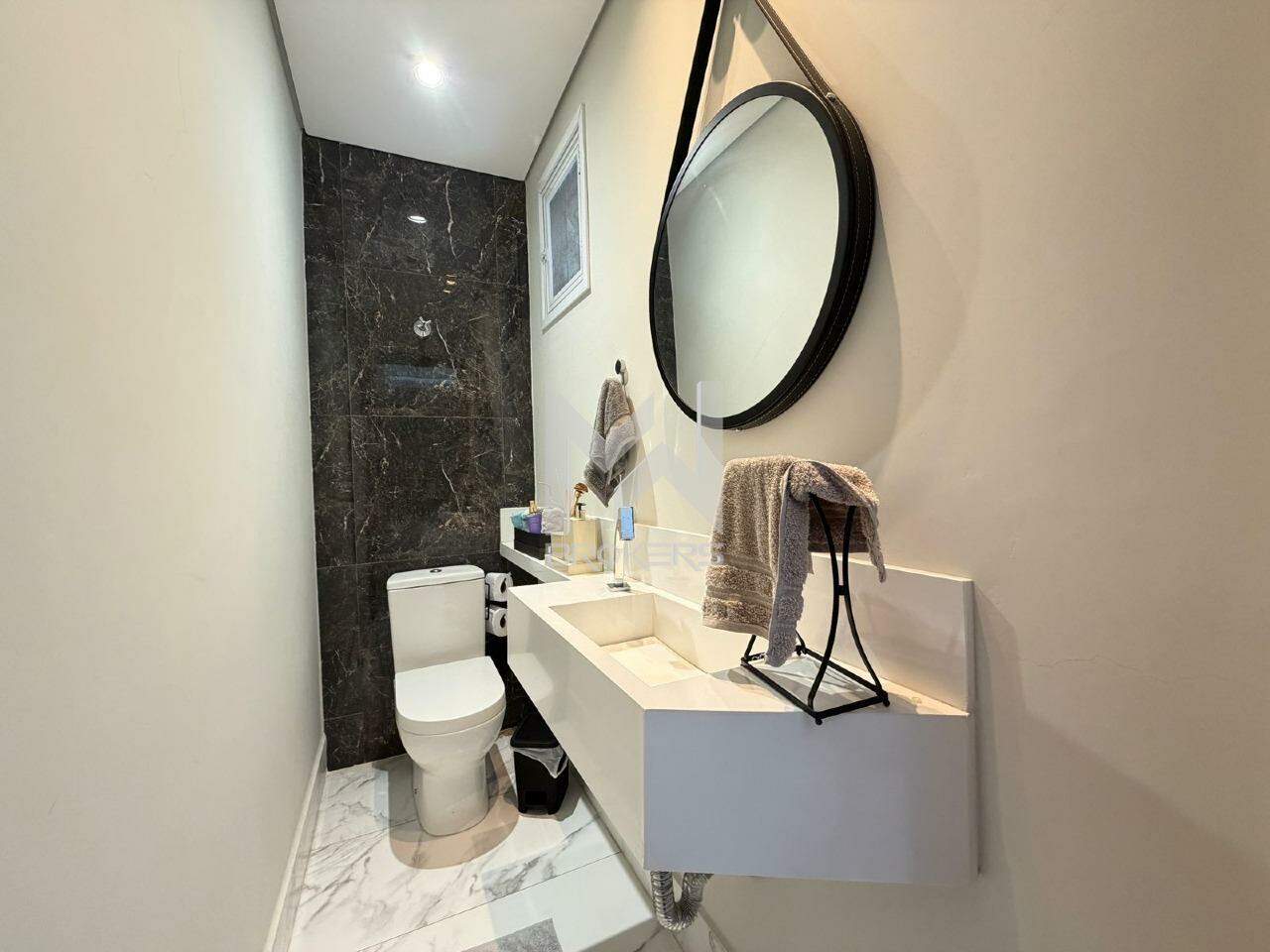 Casa em Condomínio à venda no Riviera de São Lourenço: lavabo