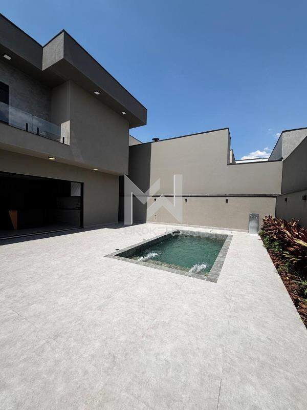 Casa em Condomínio à venda no Jardim São Marcos: quintal