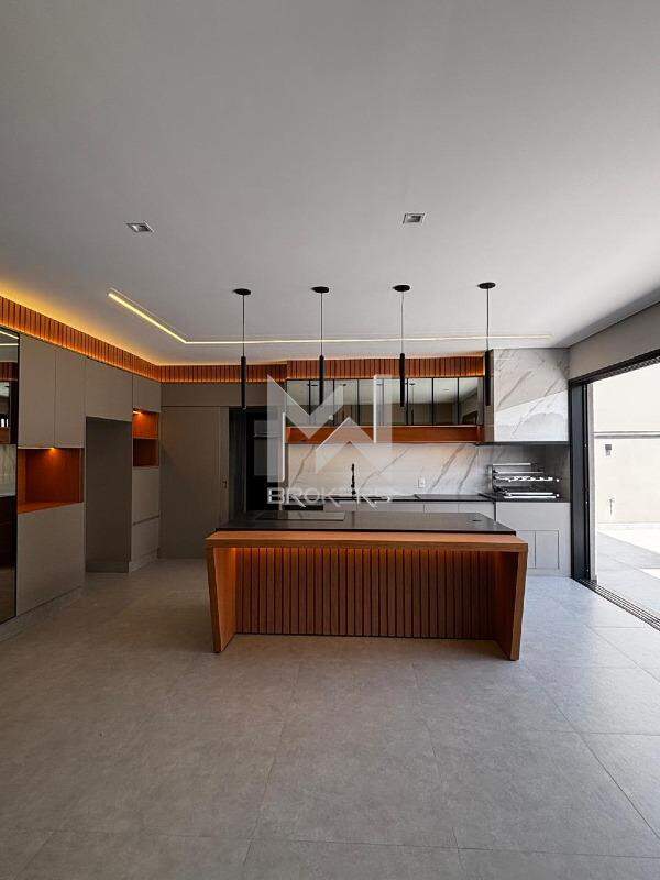 Casa em Condomínio à venda no Jardim São Marcos: cozinha