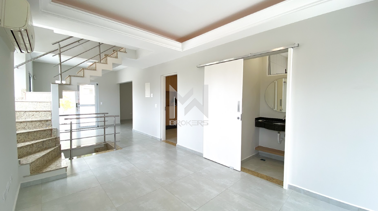 Casa à venda no Jardim Itália: salas