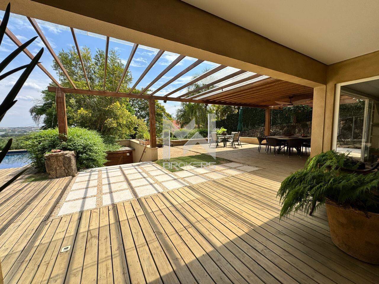 Casa em Condomínio à venda no Condomínio São Joaquim: varanda