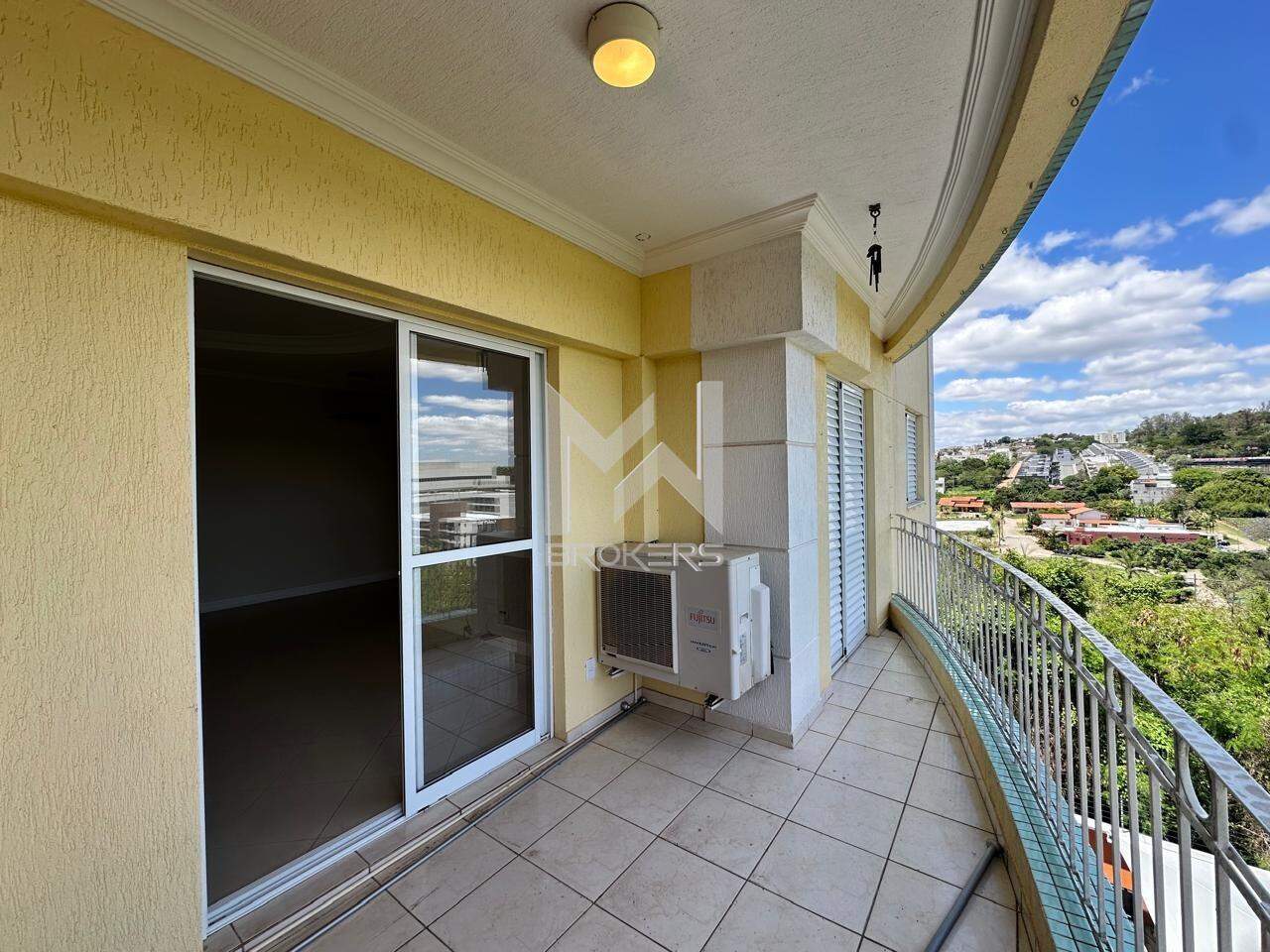 Apartamento à venda no Santa Rosa: Sacada