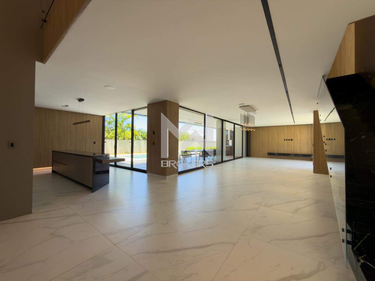 Casa em Condomínio à venda no Condomínio Campo de Toscana: salas