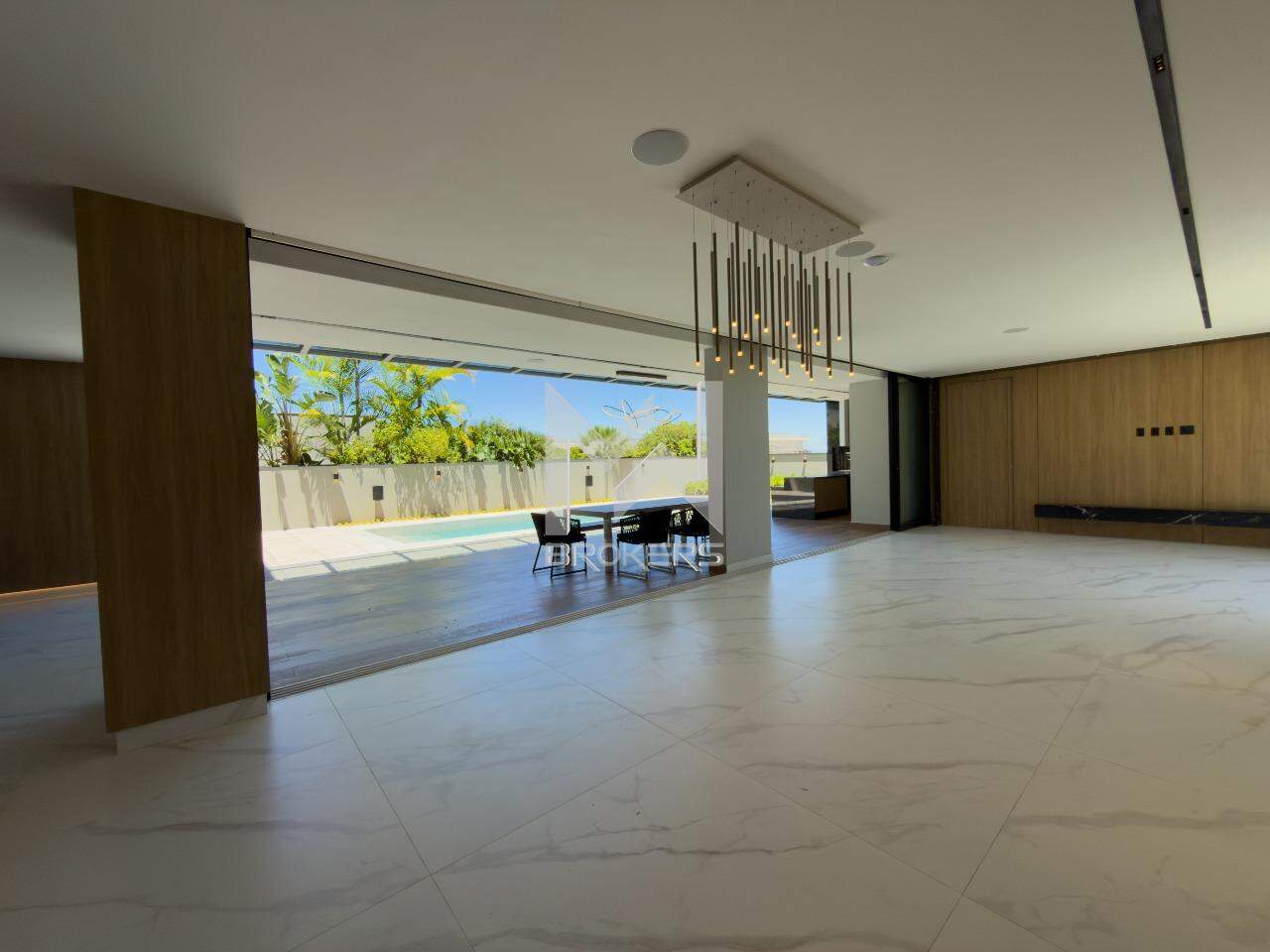 Casa em Condomínio à venda no Condomínio Campo de Toscana: salas