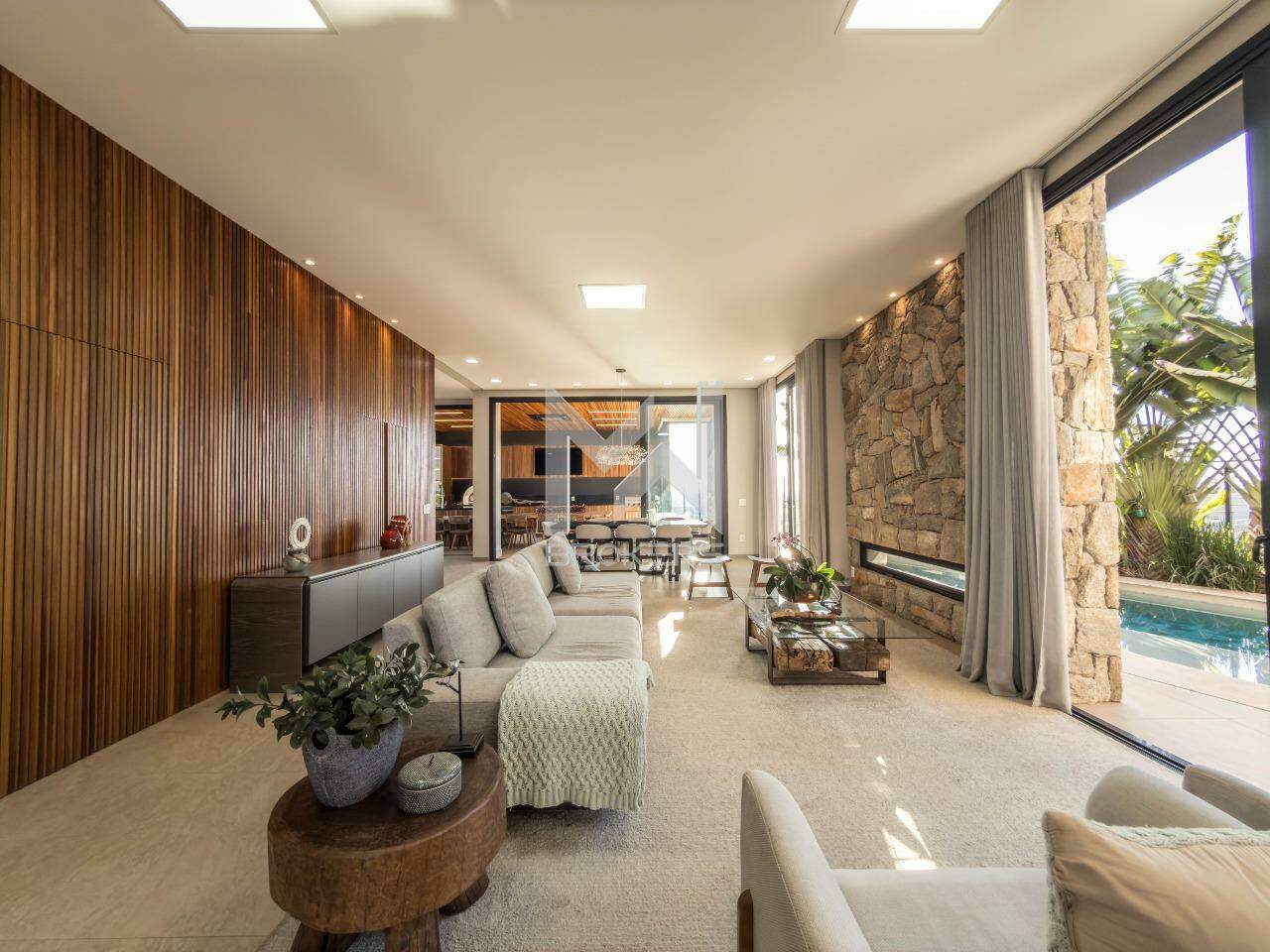 Casa em Condomínio à venda no Condomínio Campo de Toscana: salas