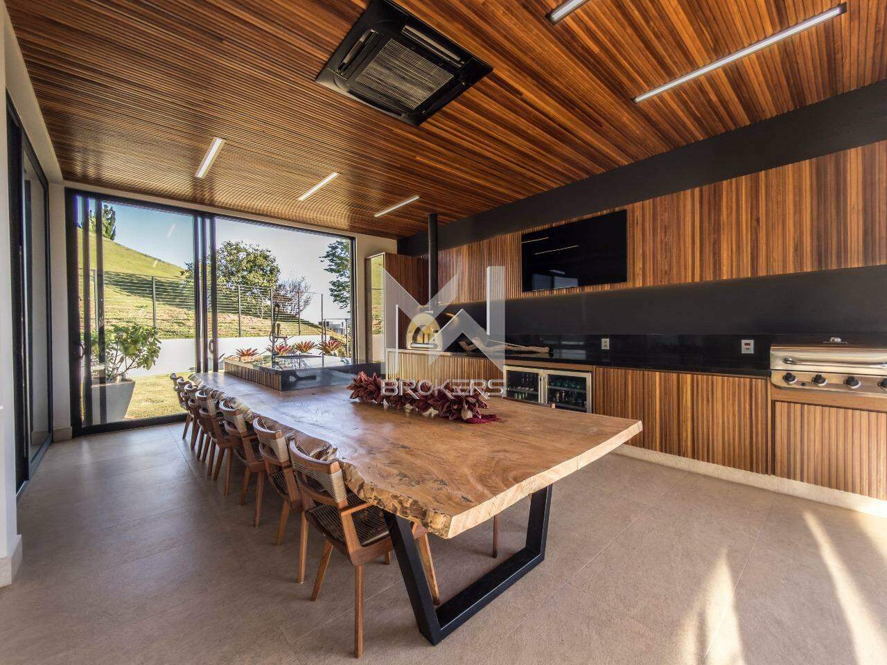 Casa em Condomínio à venda no Condomínio Campo de Toscana: área gourmet