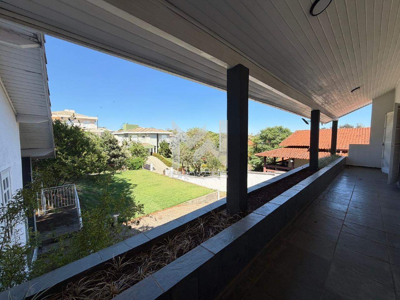 Casa em Condomínio à venda no Condomínio Vista Alegre: varanda