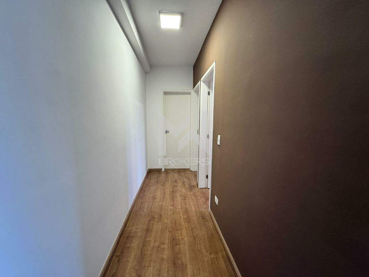 Apartamento à venda no Pinheirinho: corredor 