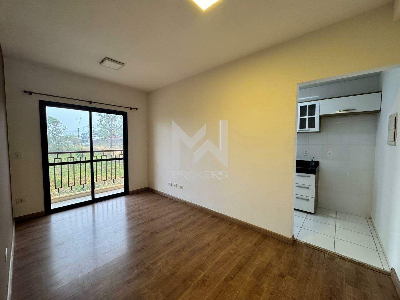 Apartamento à venda no Pinheirinho: Sala 