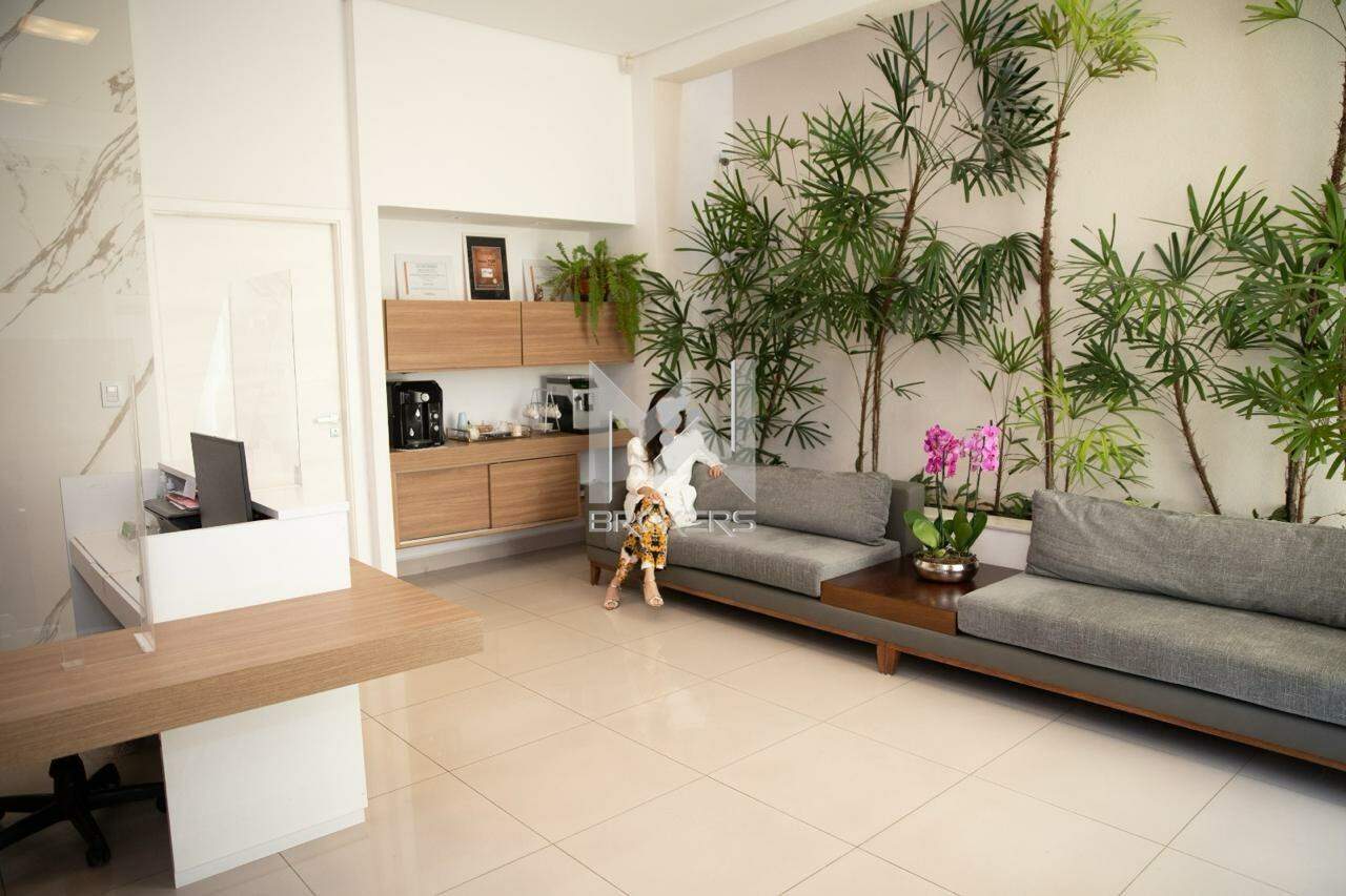 Sala para aluguel no Centro: recepção superior