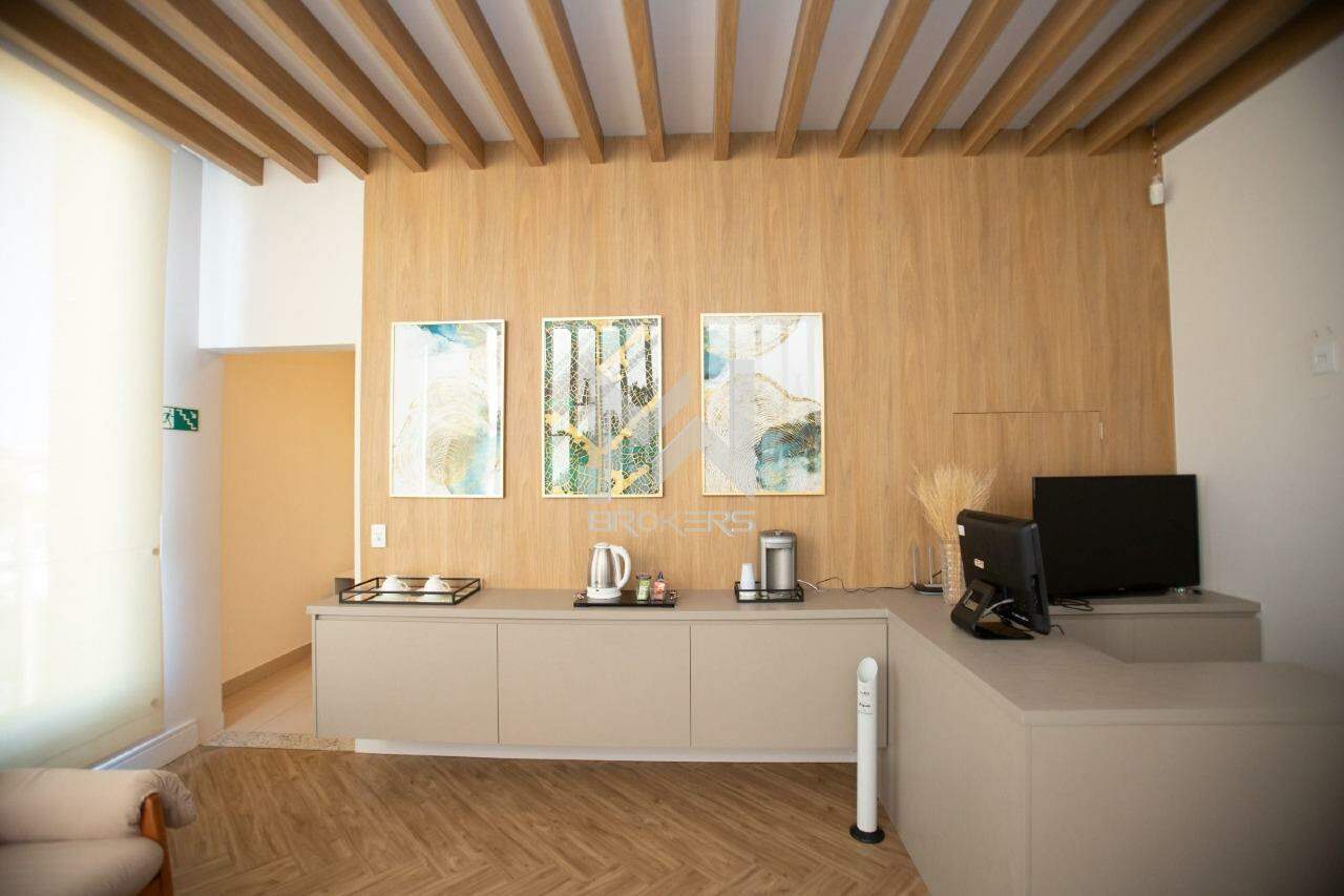 Sala para aluguel no Centro: recepção térreo