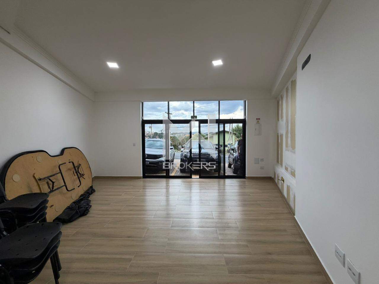 Sala para aluguel no Santa Rosa: sala