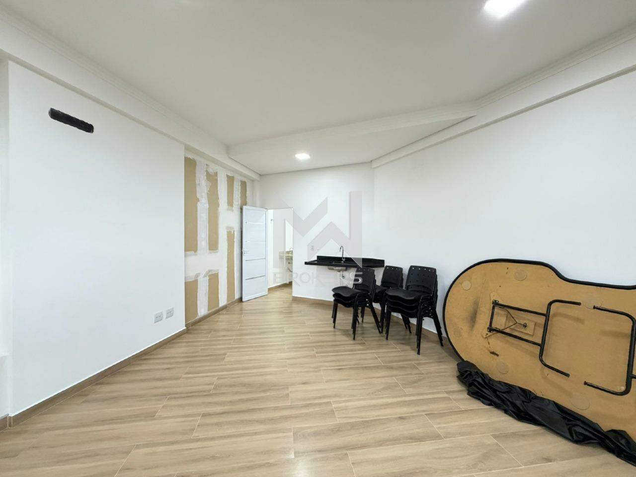 Sala para aluguel no Santa Rosa: sala