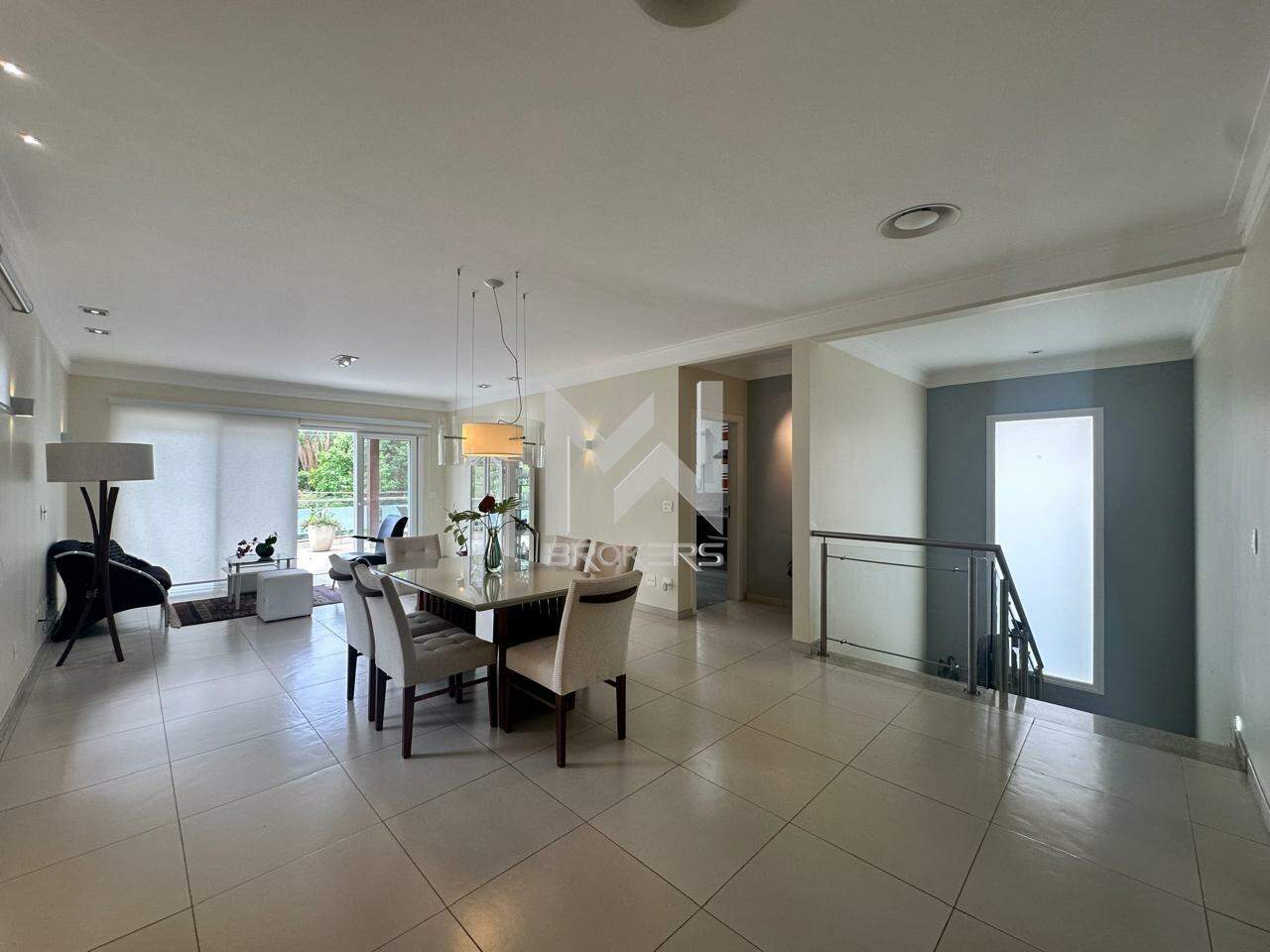 Casa em Condomínio à venda no Jardim Recanto: 