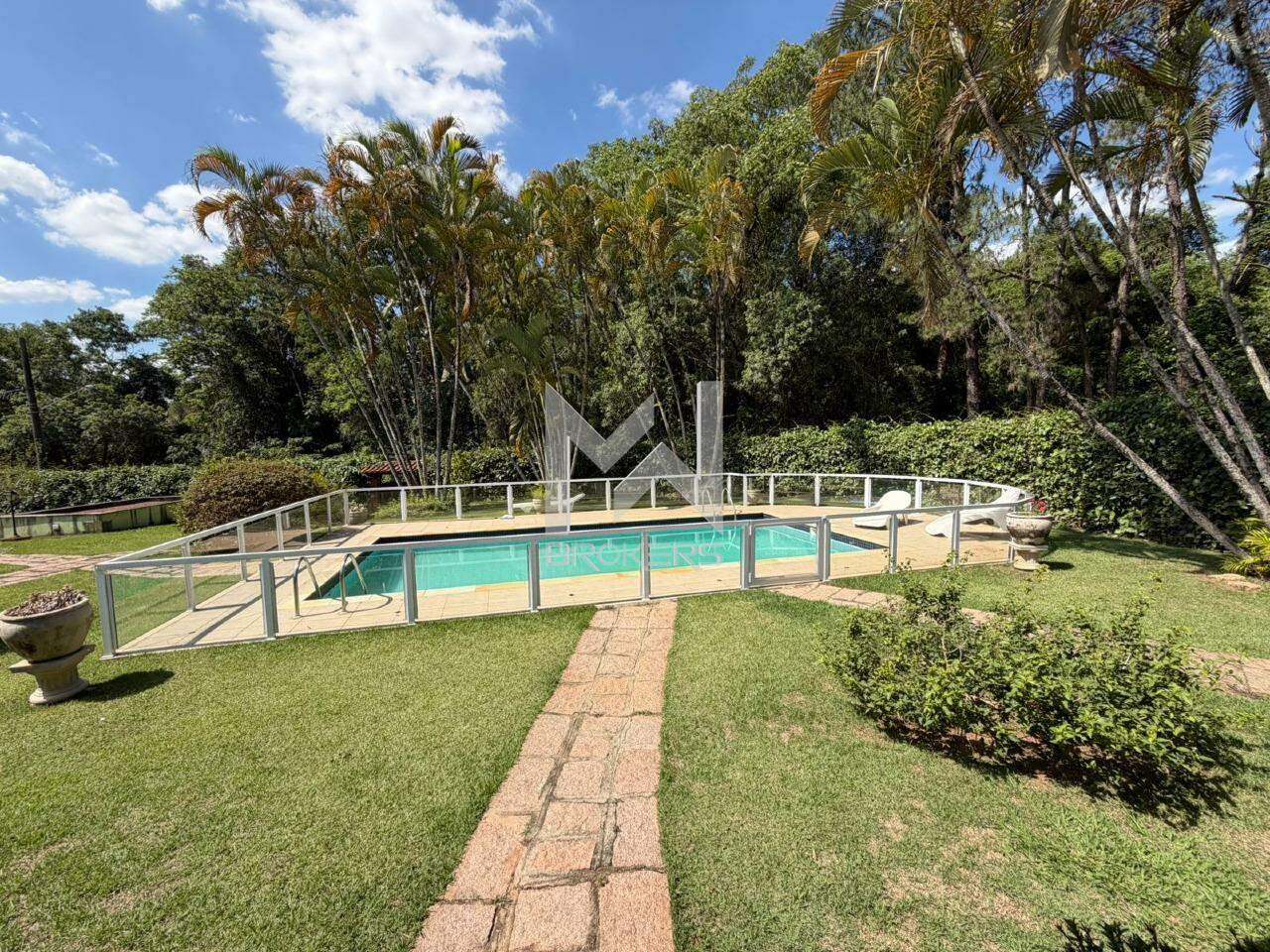 Casa em Condomínio à venda no Condomínio Marambaia: piscina