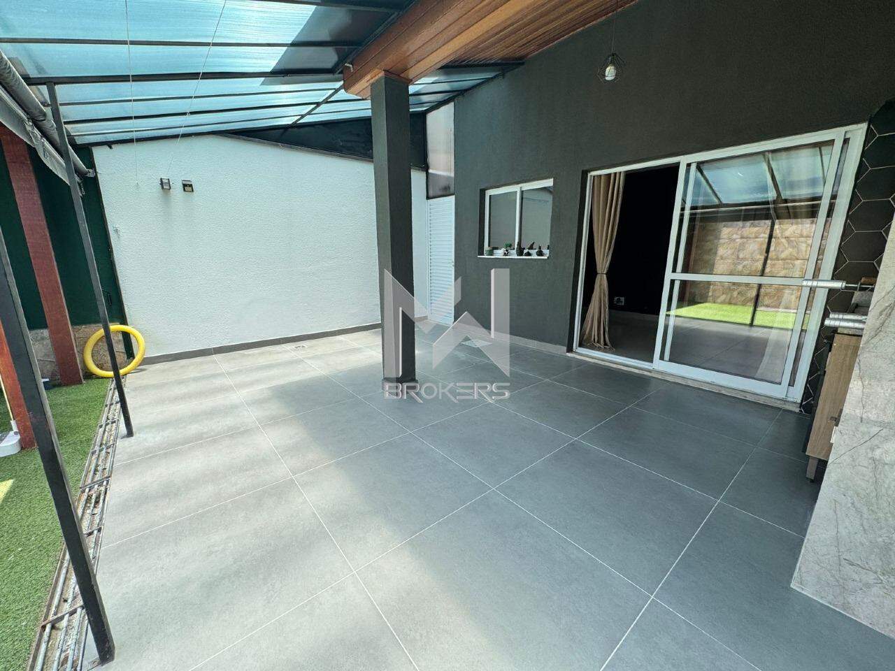 Casa em Condomínio para aluguel no Pinheirinho: área externa