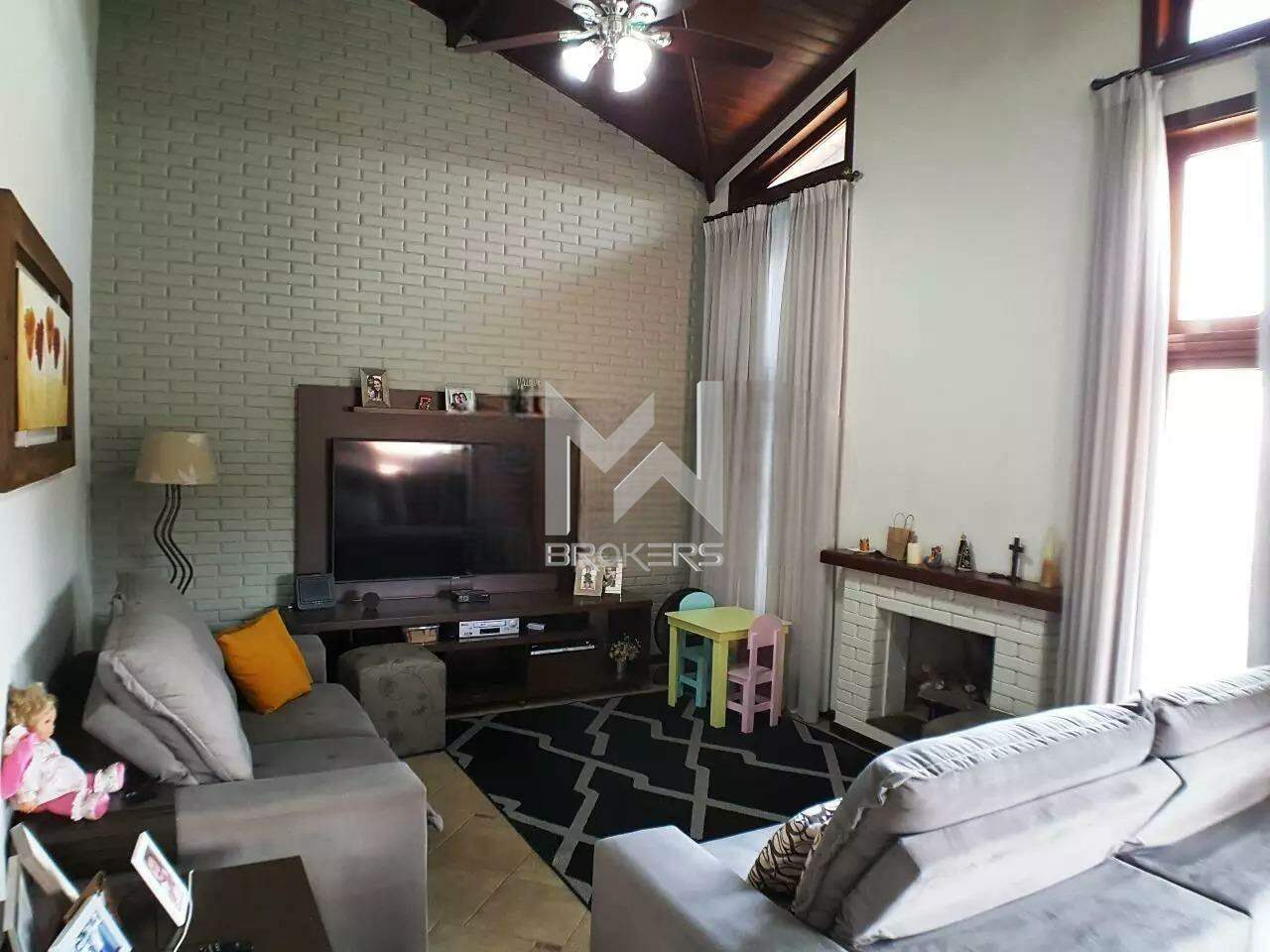 Casa em Condomínio à venda no Loteamento Recanto dos Paturis: salas