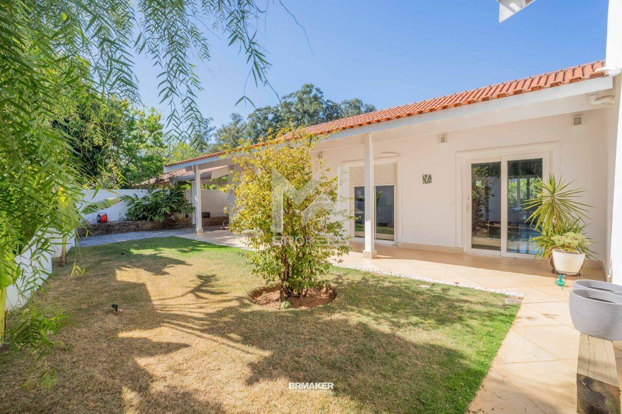 Casa em Condomínio à venda no Condomínio Vista Alegre: fachada