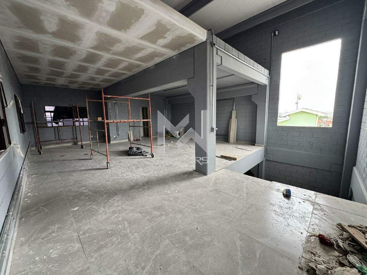 Galpão para aluguel no Santa Cândida: galpão