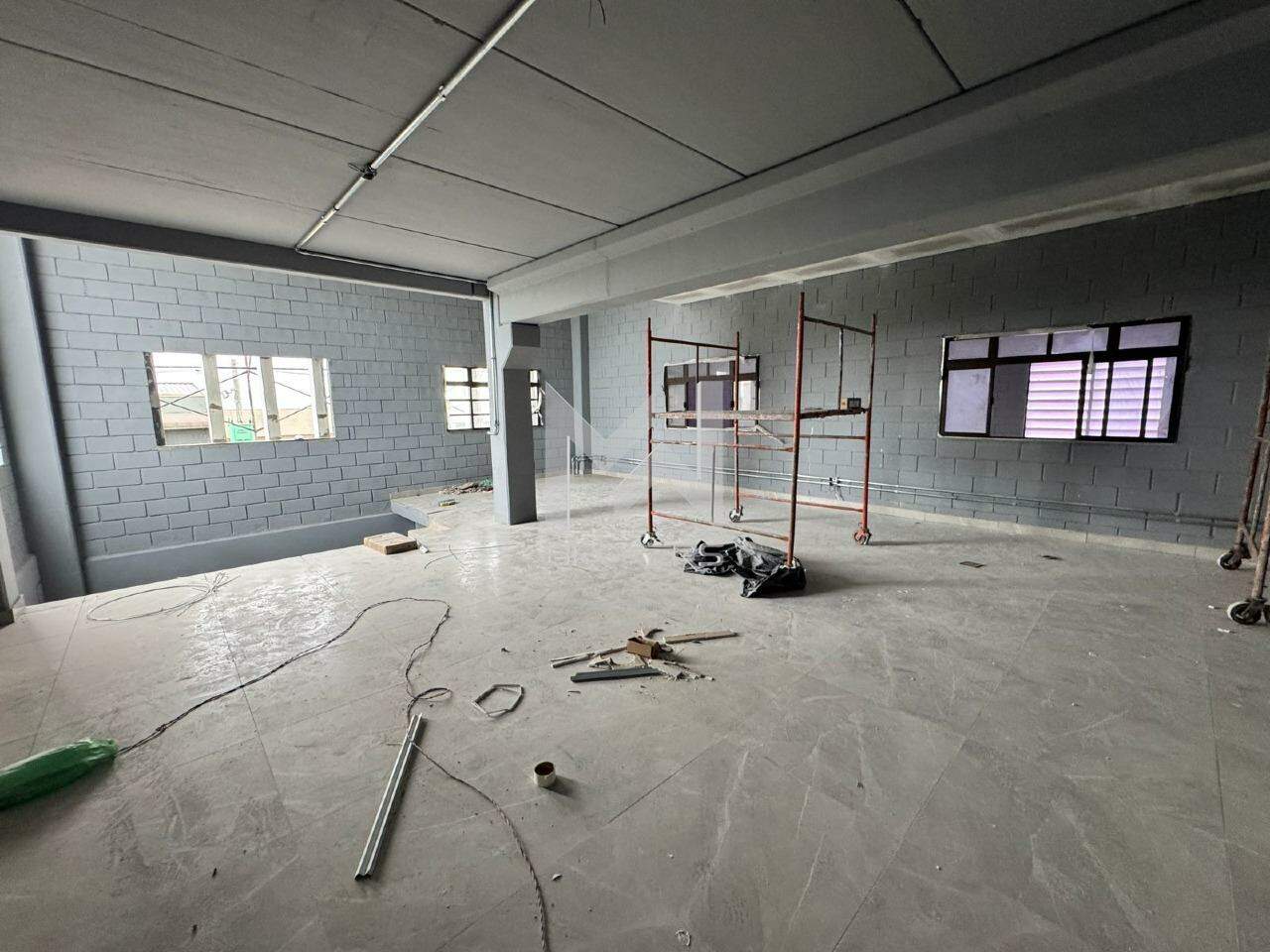 Galpão para aluguel no Santa Cândida: galpão