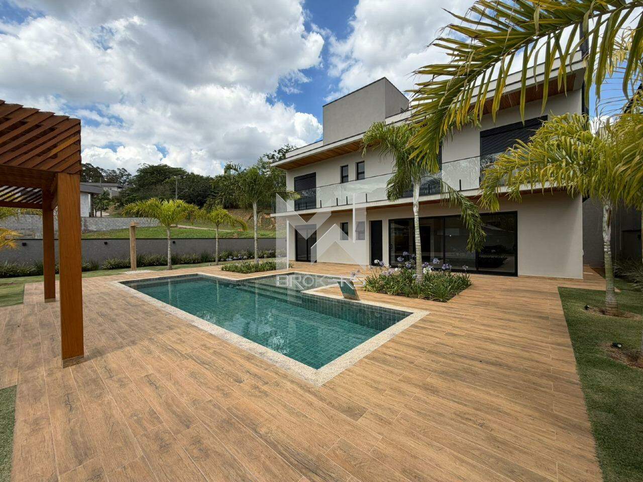 Casa em Condomínio à venda no Terras de Santa Teresa: fundos