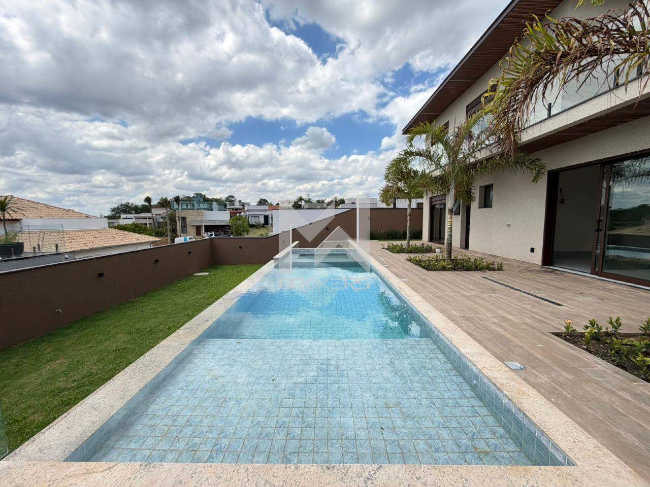 Casa em Condomínio à venda no Terras de Santa Teresa: fundos