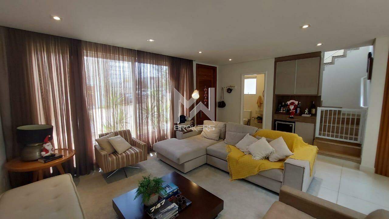 Casa em Condomínio à venda no Observatório: salas