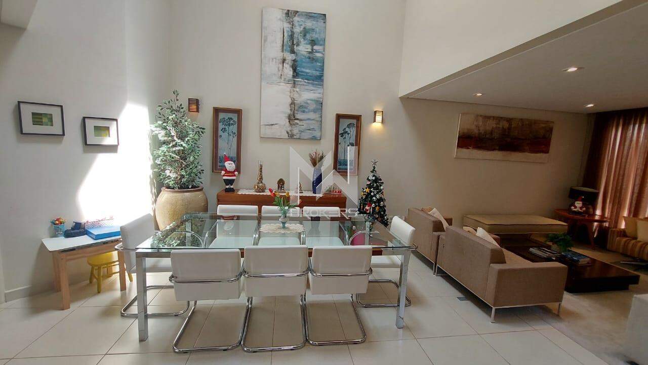 Casa em Condomínio à venda no Observatório: salas