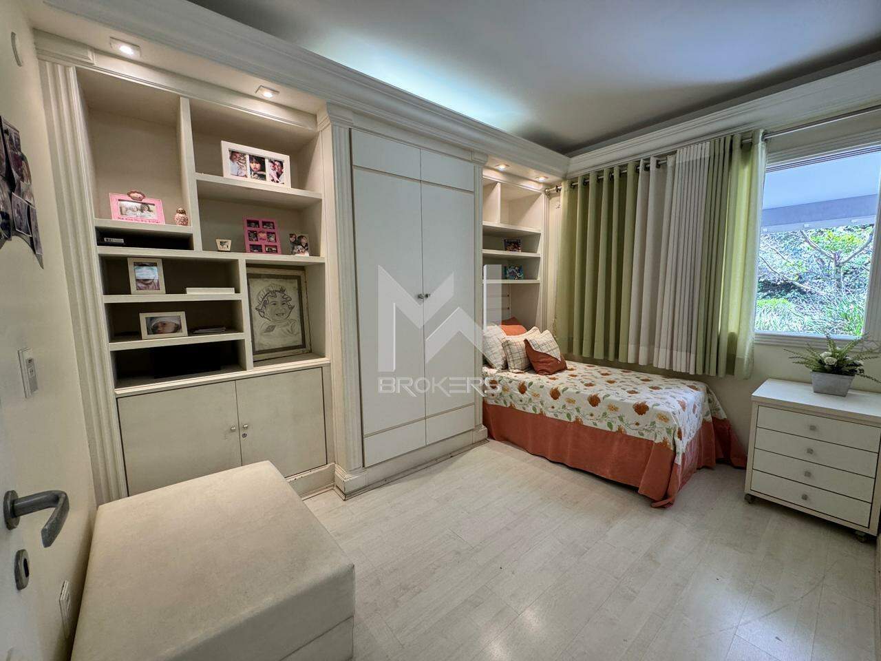 Casa em Condomínio à venda no Condomínio São Joaquim: dormitório 1