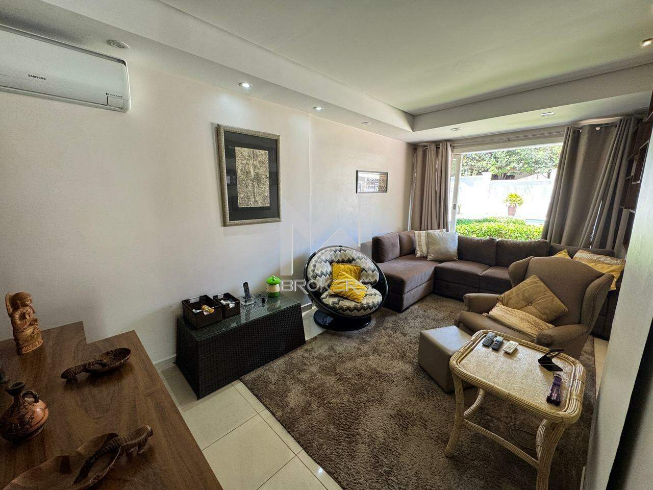 Casa em Condomínio à venda no Condomínio São Joaquim: sala de TV