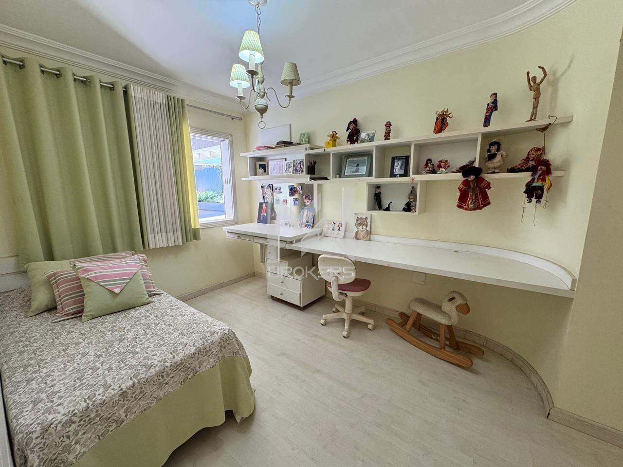 Casa em Condomínio à venda no Condomínio São Joaquim: dormitório 2