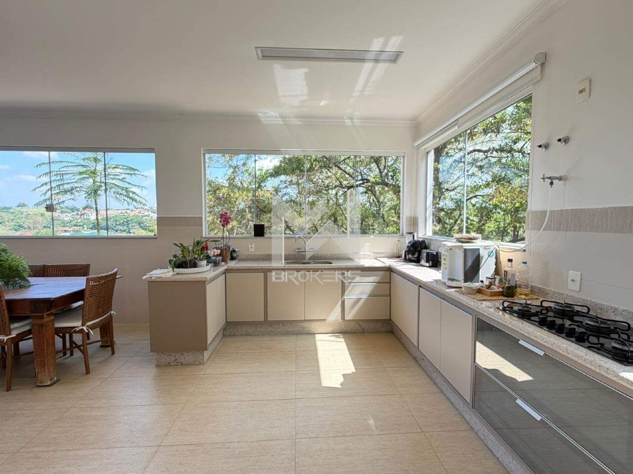 Casa em Condomínio à venda no Terras de Santa Teresa: cozinha