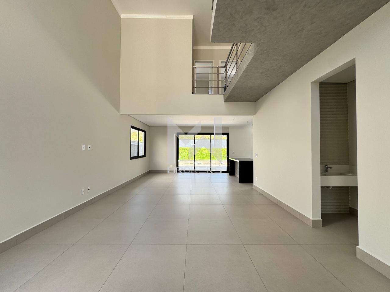Casa em Condomínio à venda no Condomínio Reserva dos Vinhedos: Sala e sala de jantar