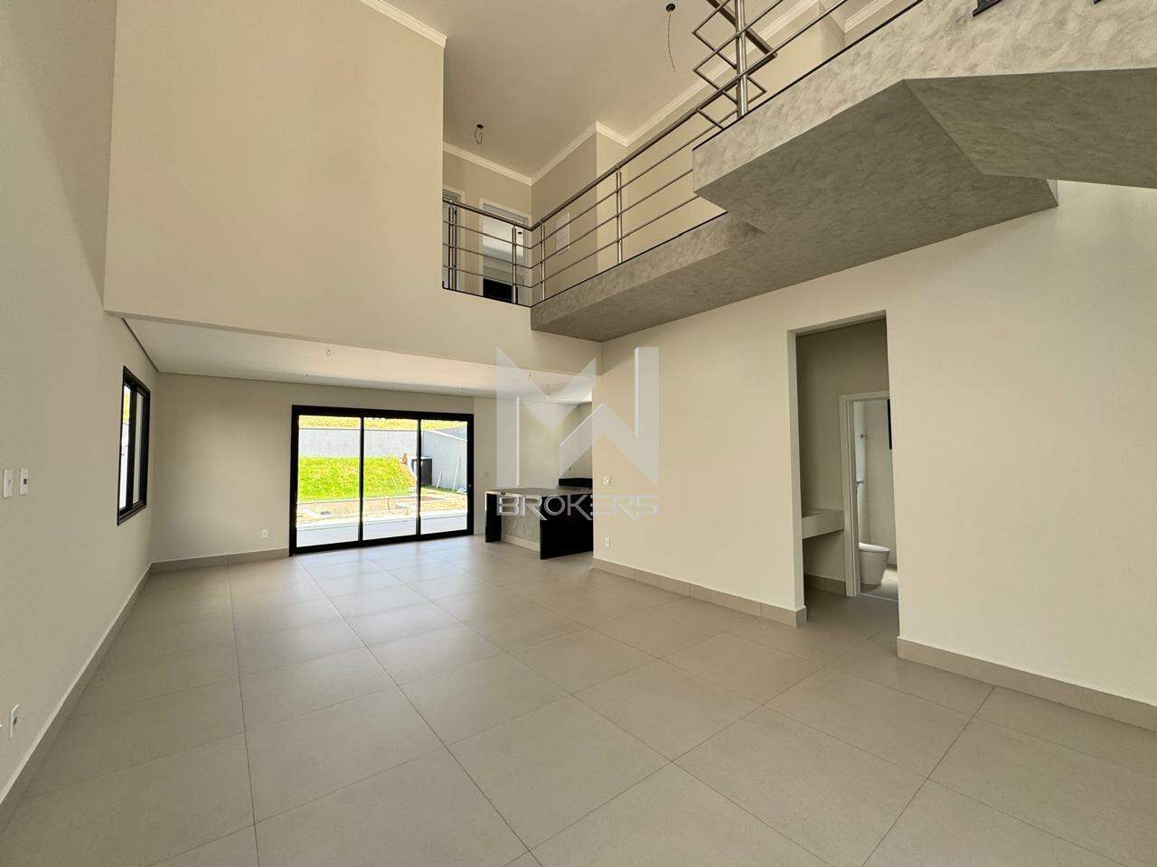 Casa em Condomínio à venda no Condomínio Reserva dos Vinhedos: Sala e sala de jantar