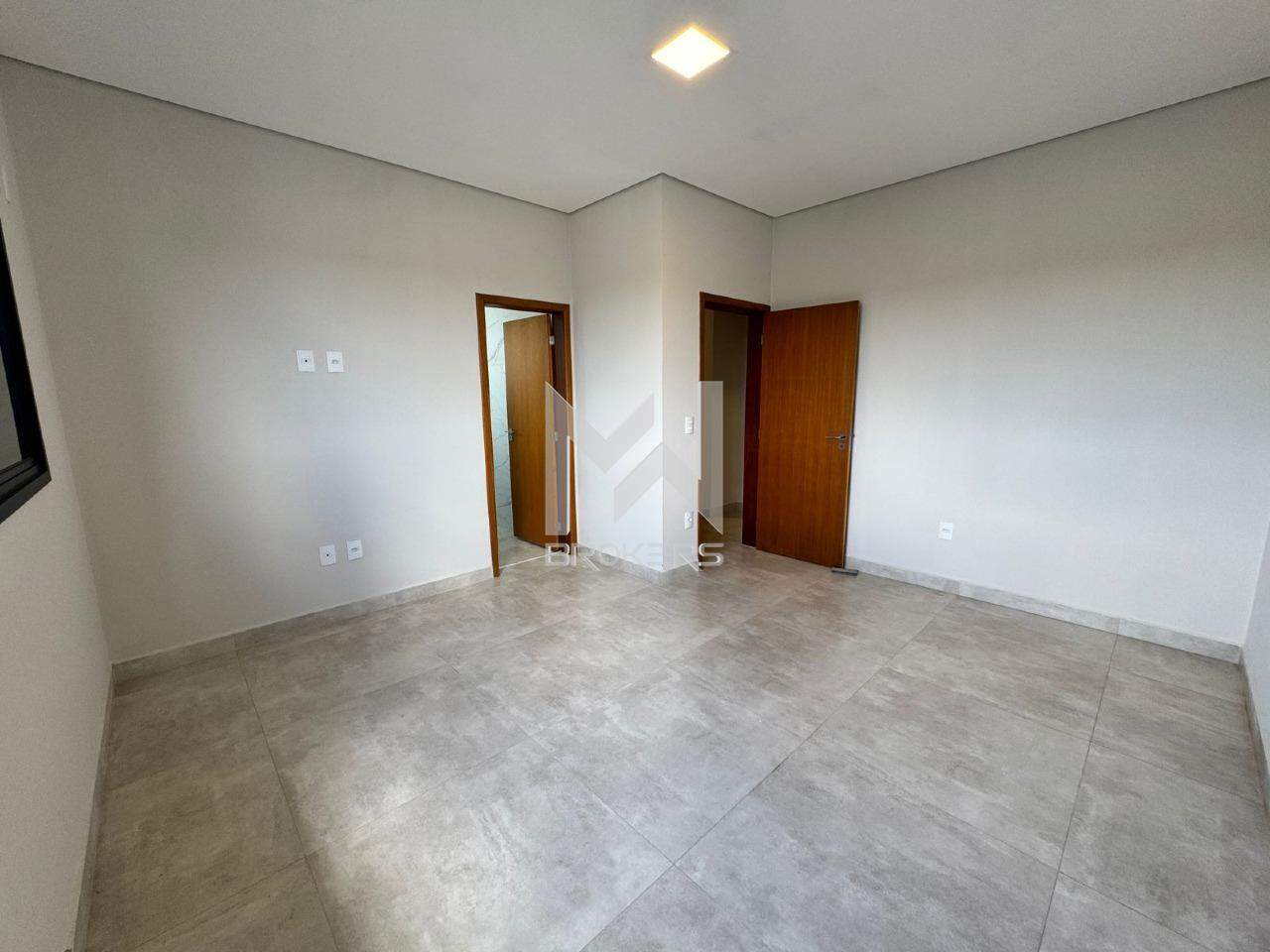 Casa em Condomínio à venda no Jardim Bandeirantes: dormitório 1