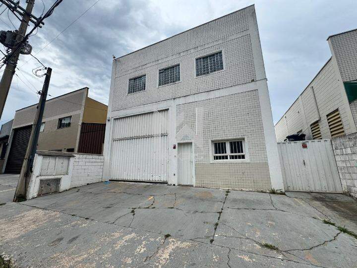 Galpão para aluguel no João XXIII: Fachada Galpão