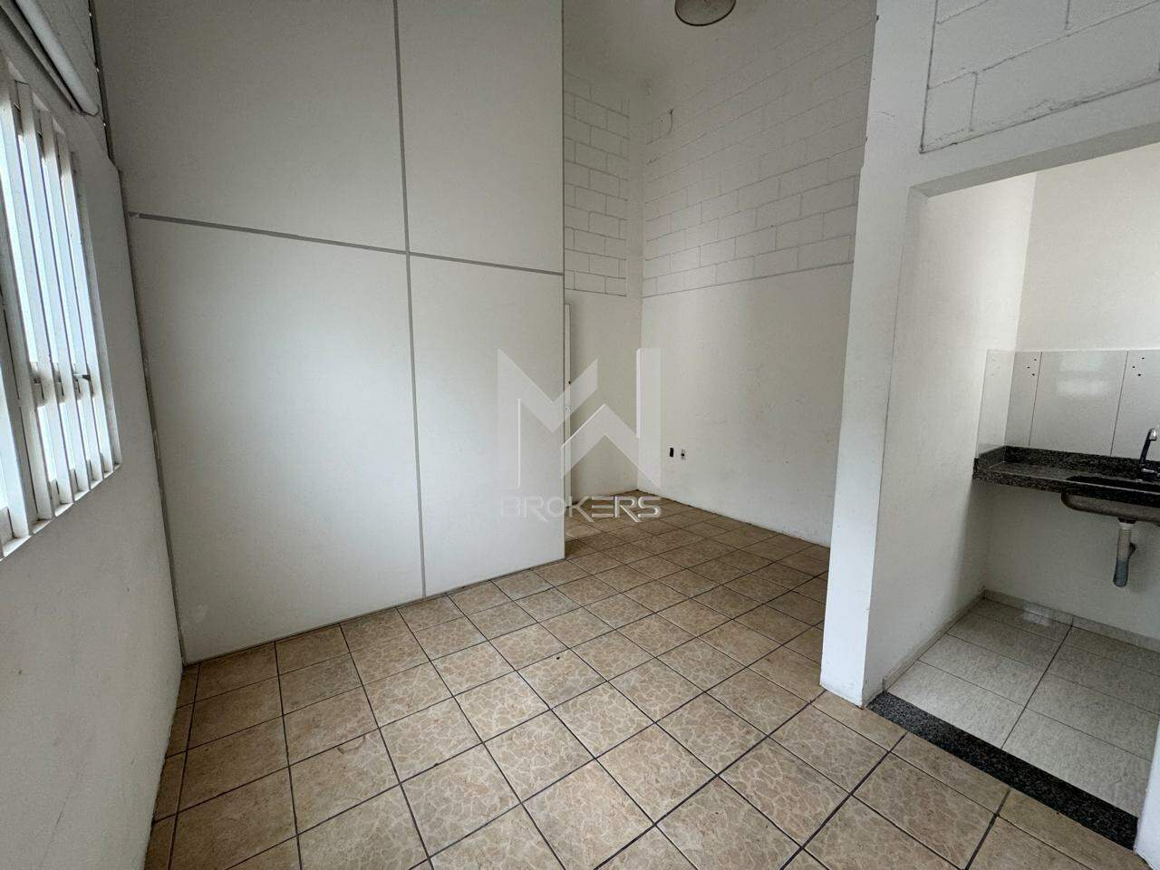 Galpão para aluguel no João XXIII: Sala interna