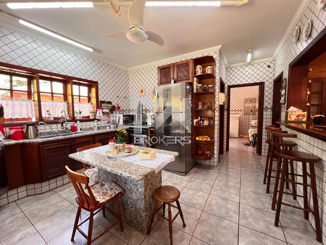 Casa em Condomínio para aluguel no Condomínio Marambaia: copa