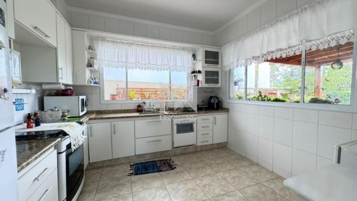 Casa em Condomínio à venda no Loteamento Recanto dos Paturis: cozinha