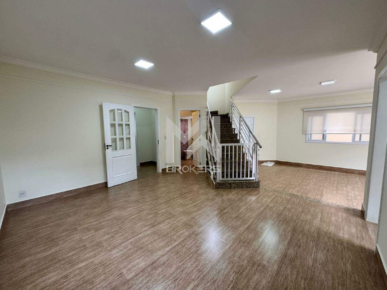 Casa em Condomínio para aluguel no Condomínio Grape Village: sala de jantar