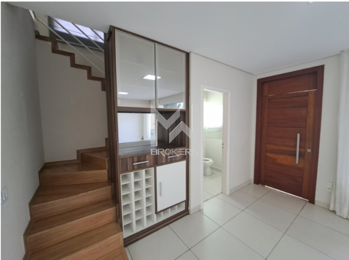 Casa em Condomínio à venda no Observatório: salas