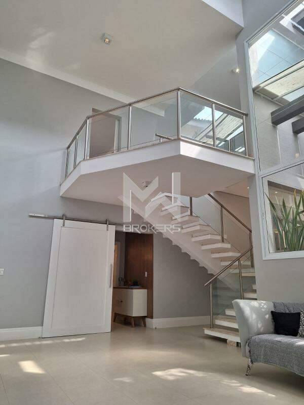 Casa em Condomínio à venda no Condomínio Terras de Vinhedo: salas