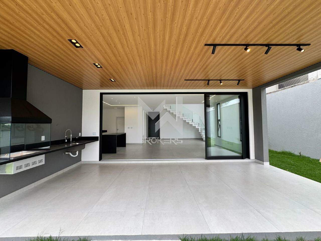 Casa em Condomínio à venda no Loteamento Recanto dos Paturis: área gourmet