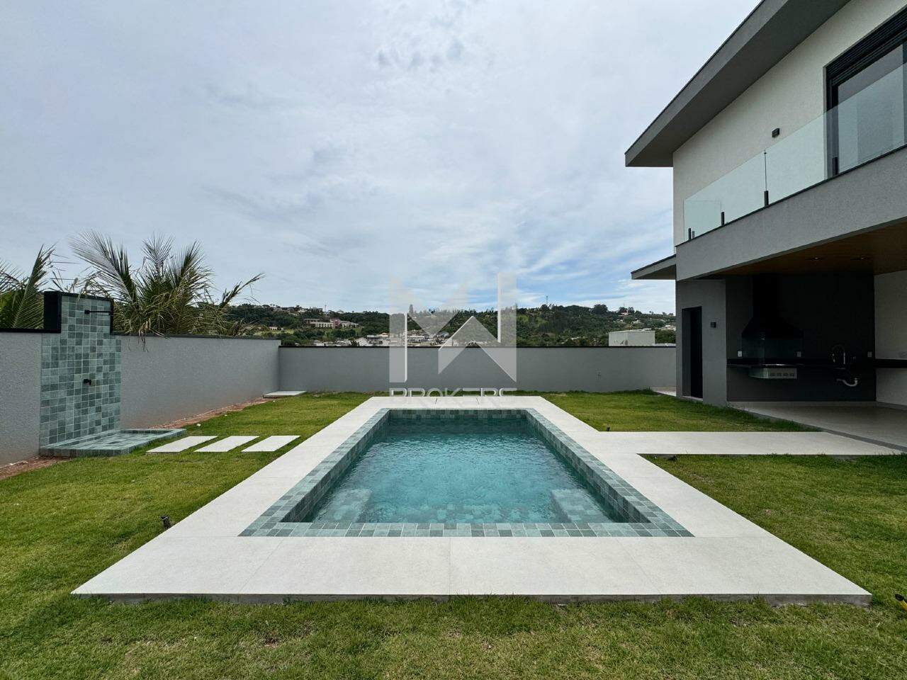 Casa em Condomínio à venda no Loteamento Recanto dos Paturis: fundos