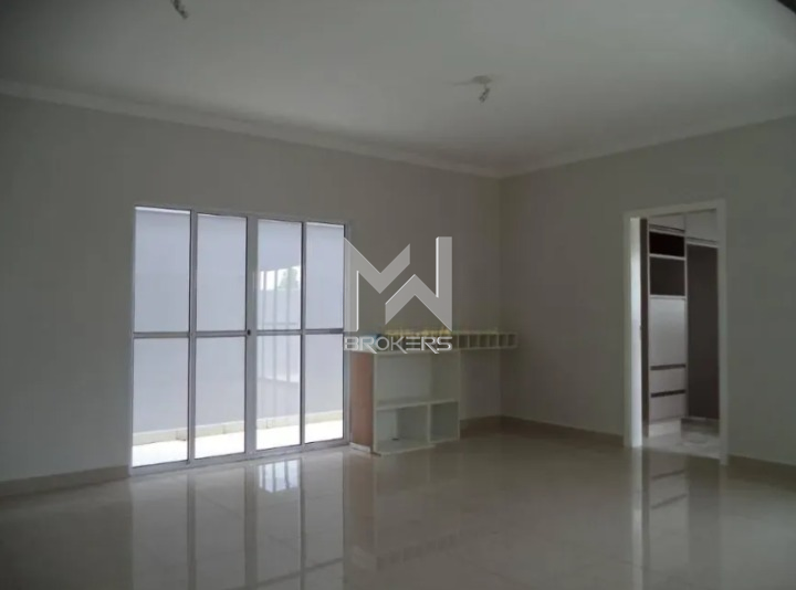 Casa em Condomínio para aluguel no Bosque: 